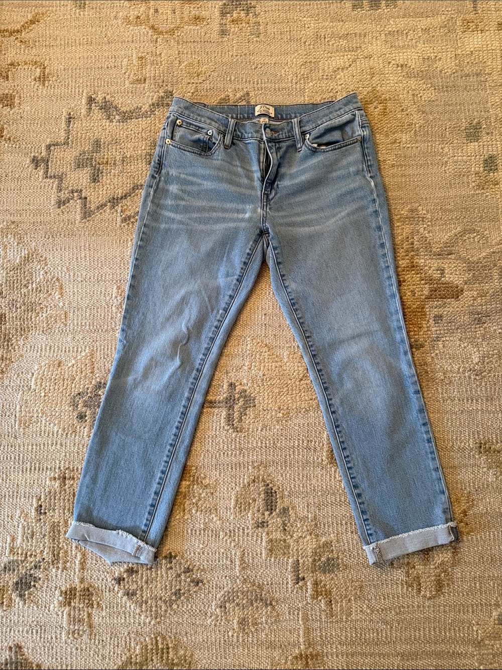 J Crew Light Blue Women's Slim broken-in boyfriend Jeans. Size 27.